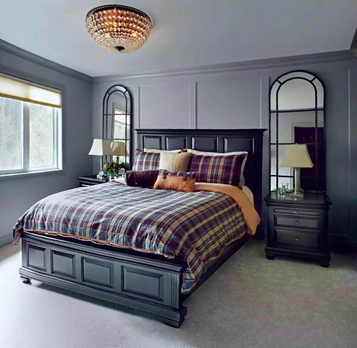 Англи хэв маягийн унтлагын өрөө (55 зураг): Дотоодын хөшиг, ханын цаасыг сонгох. Охидын болон эрэгтэй унтлагынхаа загварыг загварчлах сонголтууд, үндсэн мэдээлэл 9905_42