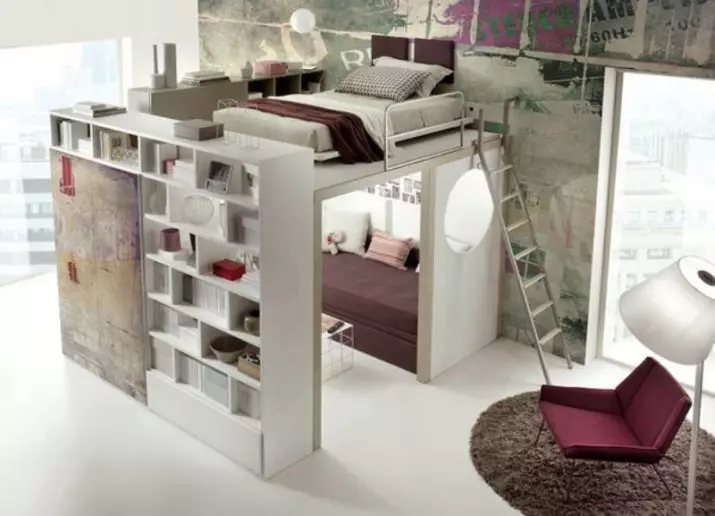 Bed-vindsugare med en soffa (66 bilder): med en soffa längst ner för föräldrar och andra två-tier-transformatorer, vikningsmodeller med ett arbetsområde 9920_64