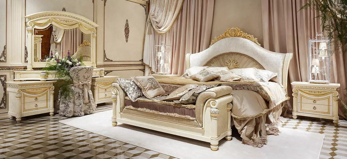 Premium-klases mēbeles guļamistabai (46 fotogrāfijas): dārgu elites krievu ražošanas mēbeļu pārskatīšana, ekskluzīvas karaliskās guļamistabu komplekti, krāšņi mēbeles mūsdienu un klasiskos stilos 9930_7