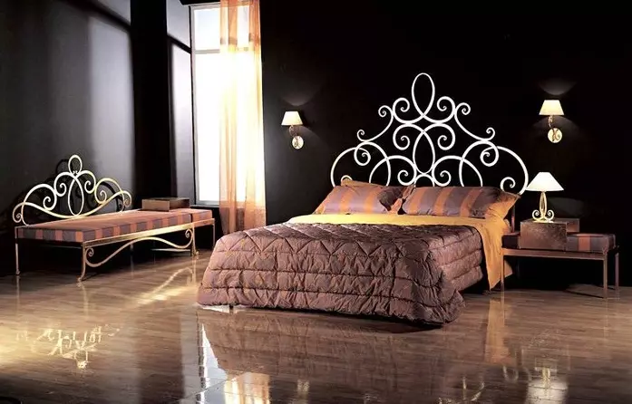 Sleeping Set (80 foto's): Seleksje fan muorren yn klassike en moderne stilen, hoeke meubels en modulêre kleankabinetten 9932_17