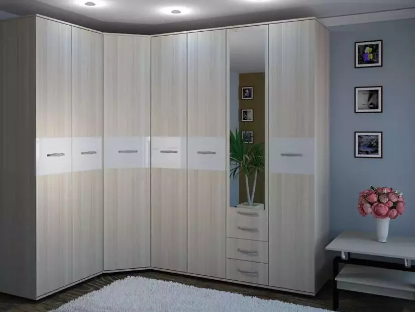 Nurgakapid magamistoas (79 fotot): väikeste sisseehitatud peade ja modulaarsete kappide disaini ideed peegliga, nurkade riidekappide joonised 9942_41
