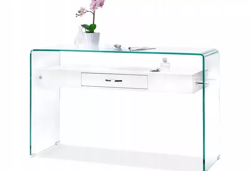 Soveværelse toiletborde (54 billeder): Headset med et hængende toiletbord med et spejl, størrelser og design af vinkelbordet, en hvid konsol i interiøret 9962_17