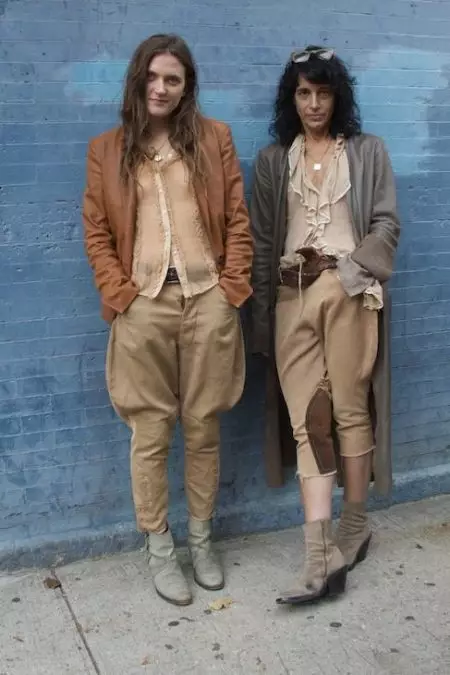 Pants Galife (92 Ritratti): Mudelli tan-nisa, ma 'dak li jilbsu 997_14